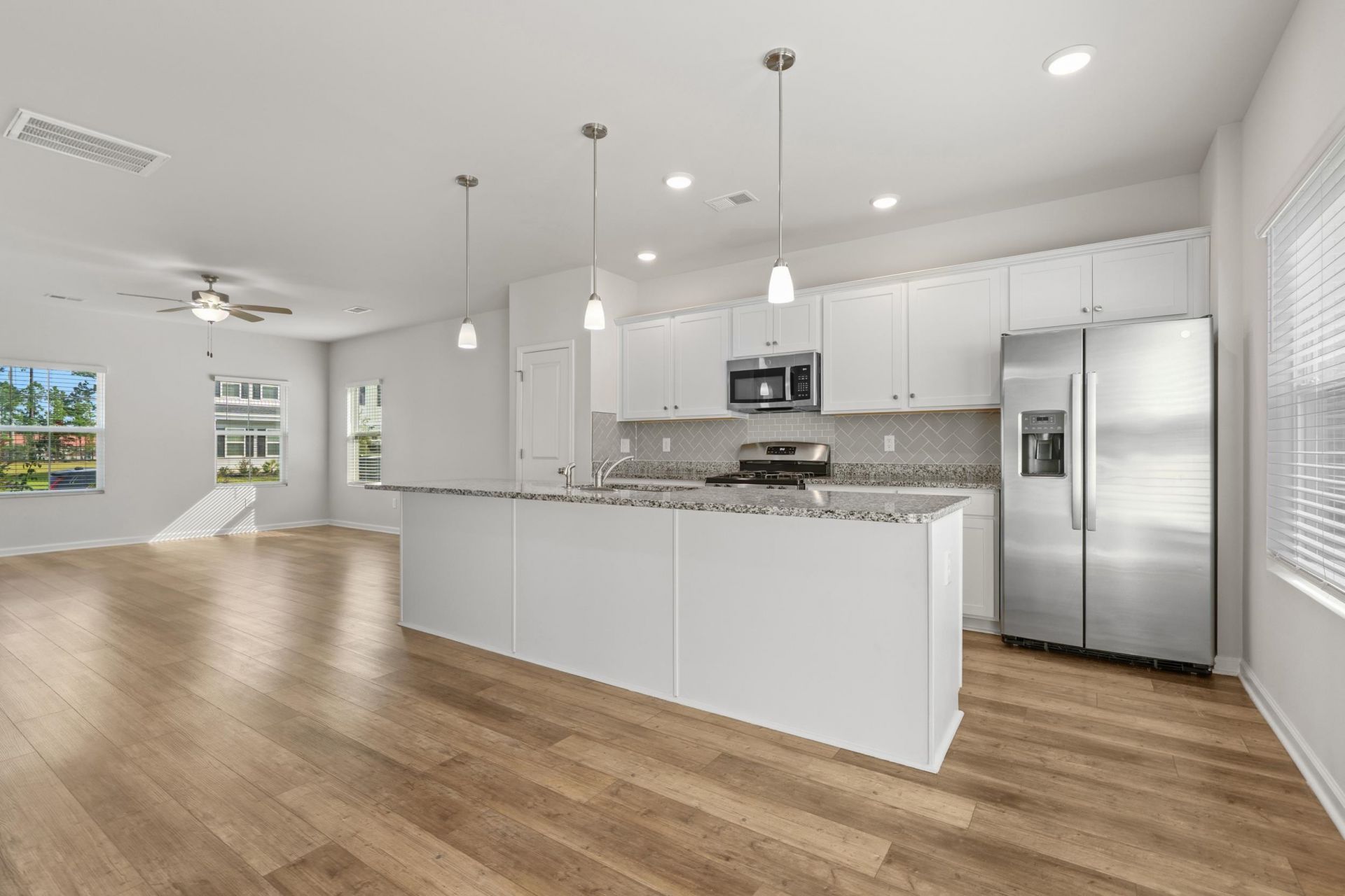 1318 Boswell Ct. Photo 9