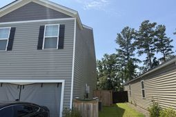 407 Broad Elm Way photo 4