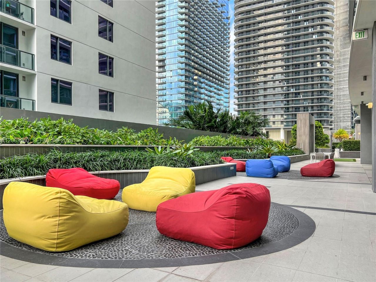 55 SW 9th St , Unit 2301, Miami, FL 33130 Photo