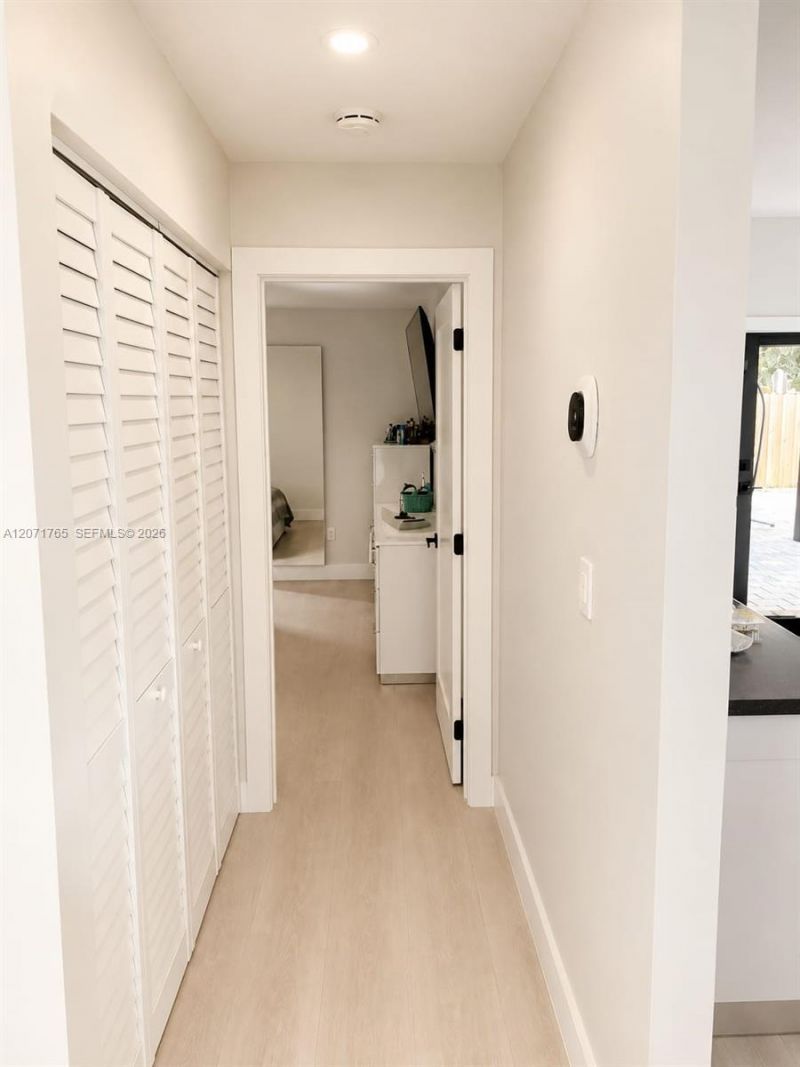 8601 NW 192nd Ter, Hialeah, FL 33015 Photo
