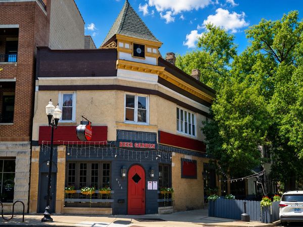 4128 N Lincoln Avenue , Unit 2F, Chicago, IL 60618