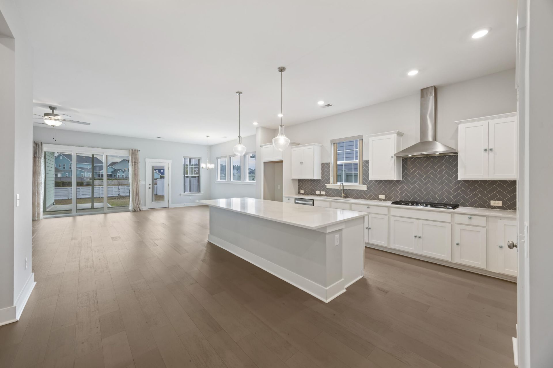 114 Sandy Bend Lane Photo 9