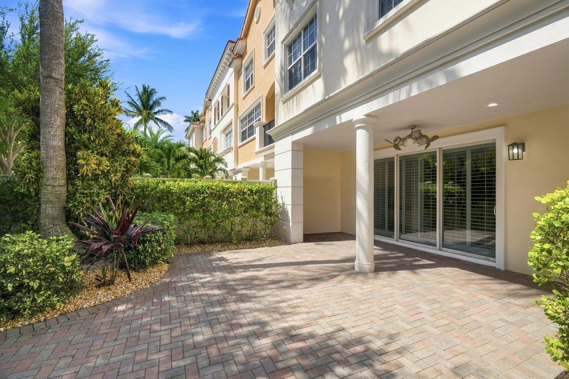 5550 NE Trieste Terrace, Boca Raton, FL 33487 Photo