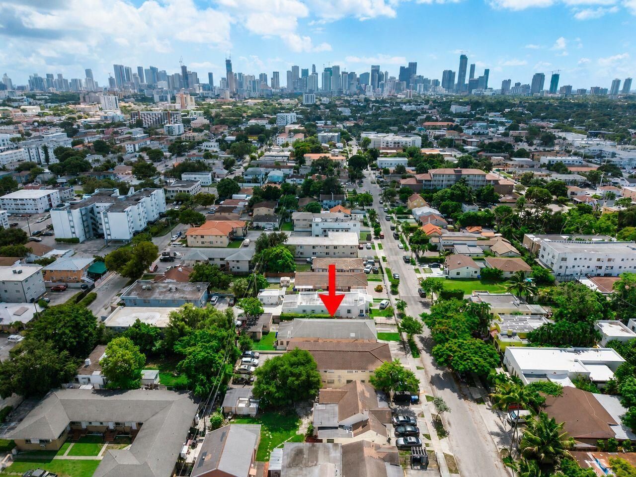 2033 SW 5th Street, Miami, FL 33135 Photo