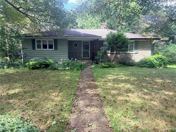113 Munro Drive , Camillus, NY 13031