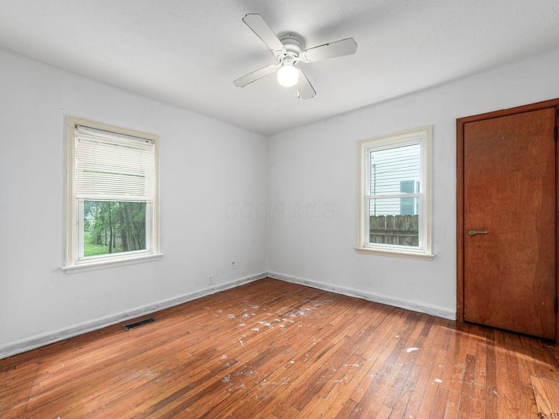 914 Binns Boulevard , Columbus, OH 43204 Photo 10