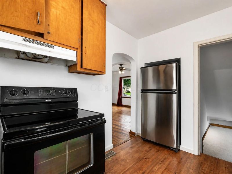 914 Binns Boulevard , Columbus, OH 43204 Photo 8