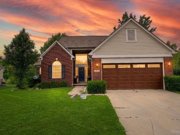 43072 Bradley Drive, Van Buren Township, Mi 48111