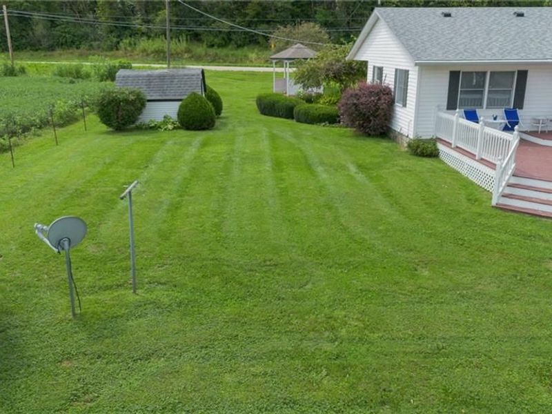 9366 Sandra Drive, New Paris, OH 45347 Photo 9
