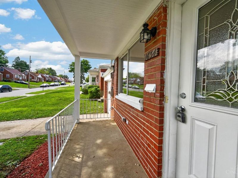 1634 Centerridge Avenue, North College Hill, OH 45231 Photo 2