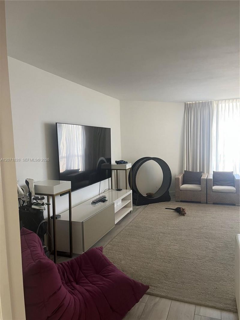 20191 E Country Club Dr , Unit 503, Aventura, FL 33180 Photo