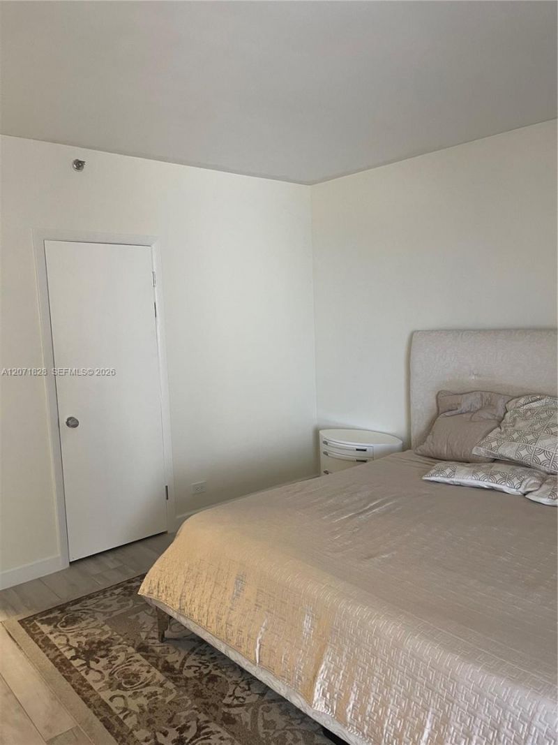 20191 E Country Club Dr , Unit 503, Aventura, FL 33180 Photo