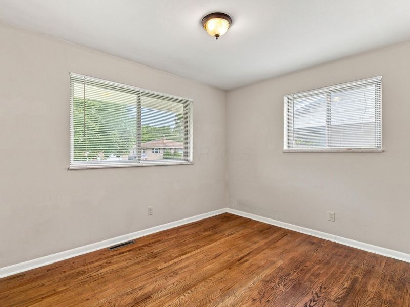 3449 Bolton Avenue , Columbus, OH 43227 Photo 16