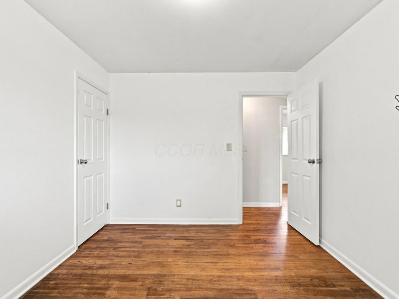 3449 Bolton Avenue , Columbus, OH 43227 Photo 19