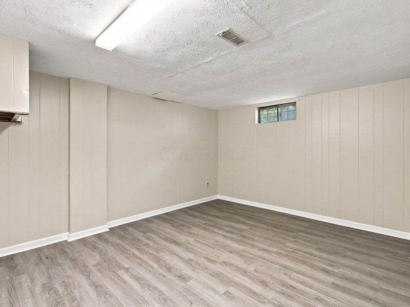 3449 Bolton Avenue , Columbus, OH 43227 Photo 24
