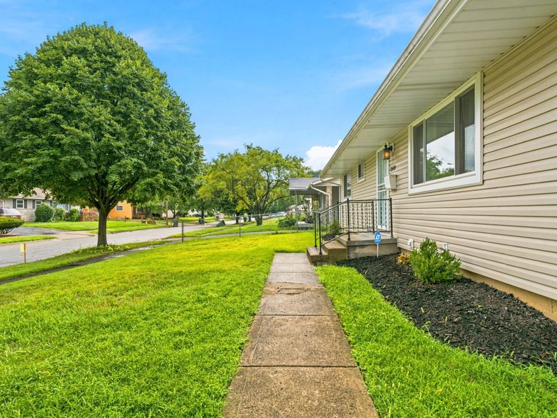 3449 Bolton Avenue , Columbus, OH 43227 Photo 3