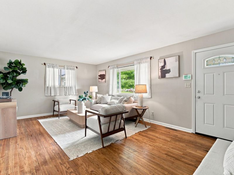 3449 Bolton Avenue , Columbus, OH 43227 Photo 6