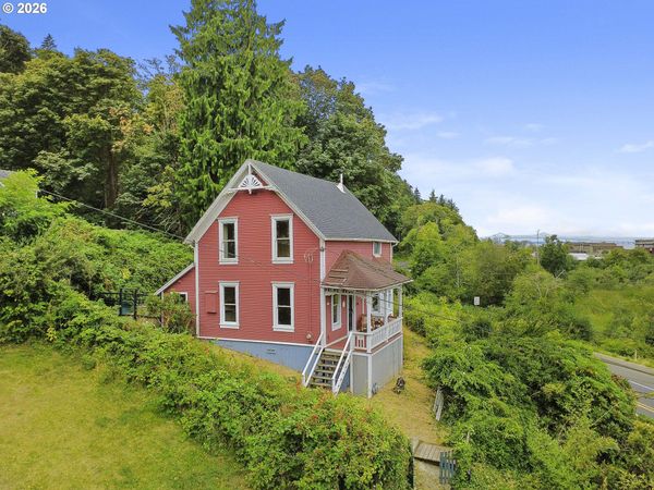 4265 Lief Erikson DR, Astoria, OR 97103