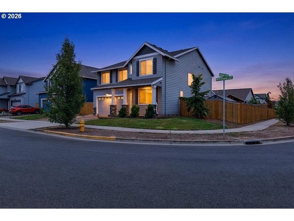 4910 ARMSTRONG NE AVE, Salem, OR 97305