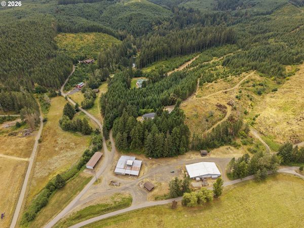 17411 NW PANTHER CREEK RD, Carlton, OR 97111