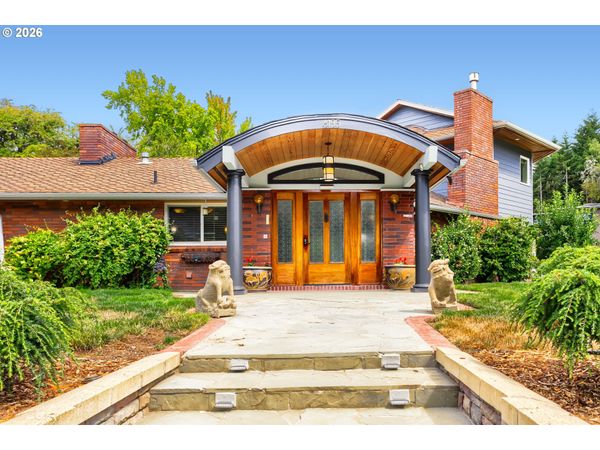 6155 SW SEYMOUR ST, Portland, OR 97221
