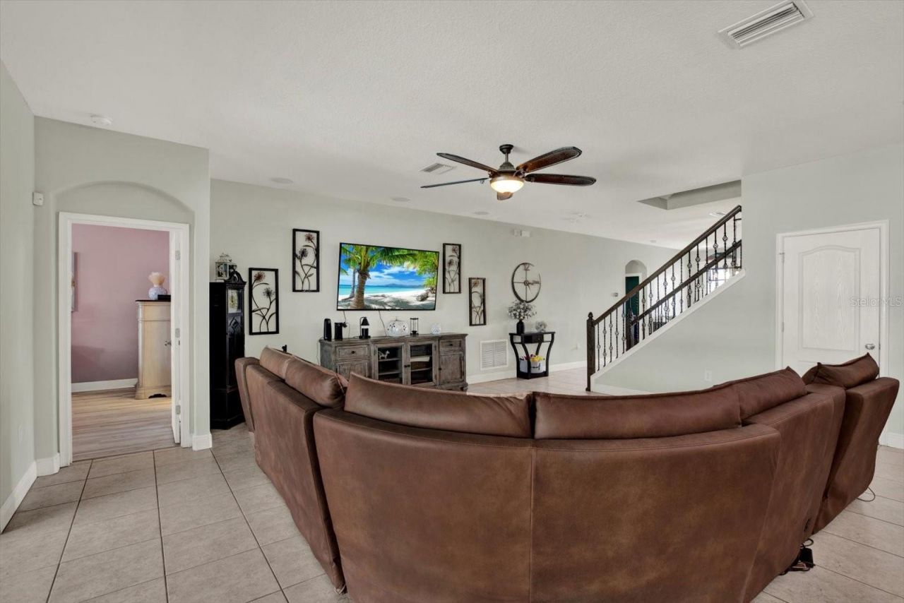 652 Tierra Drive, Spring Hill, FL 34609 Photo