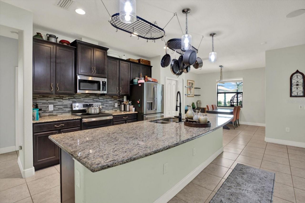 652 Tierra Drive, Spring Hill, FL 34609 Photo