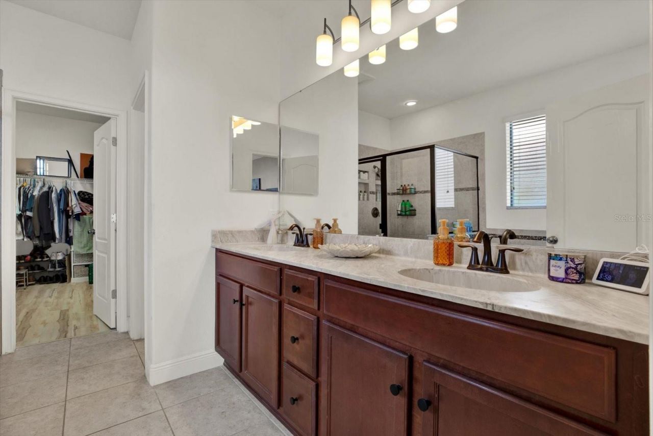 652 Tierra Drive, Spring Hill, FL 34609 Photo