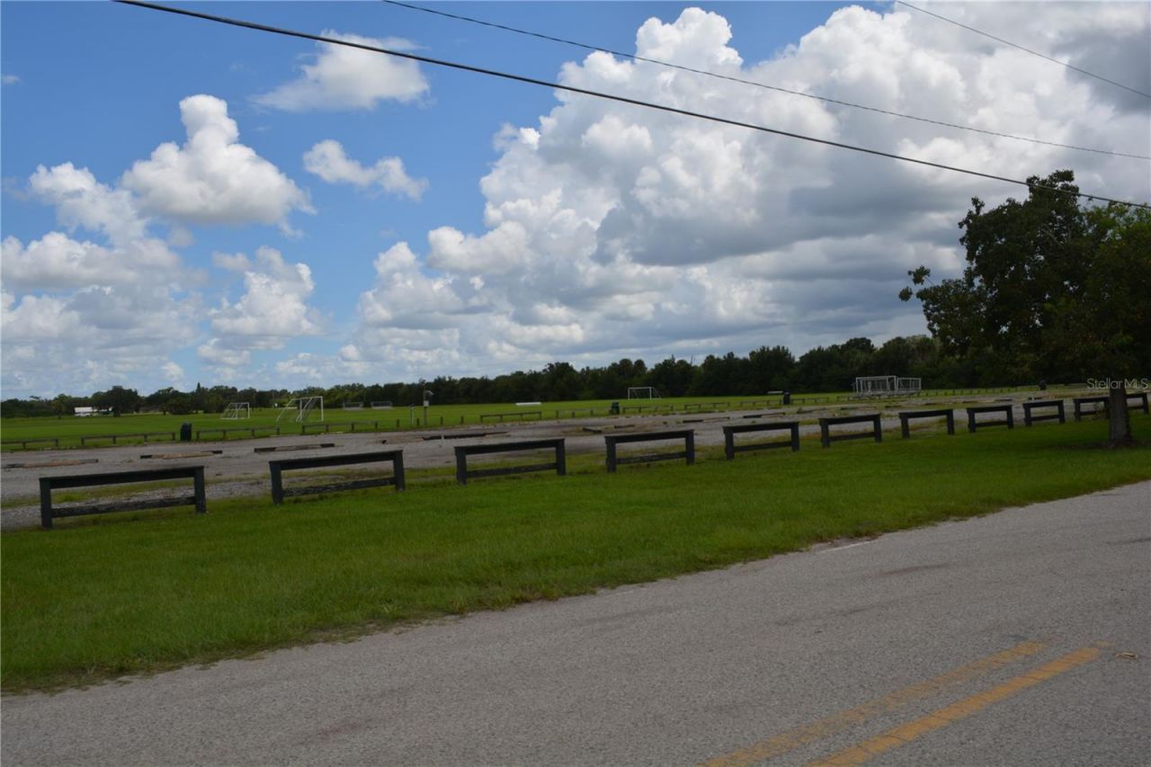 4045 Honey Bee Pt Road , Sanford, FL 32773 Photo