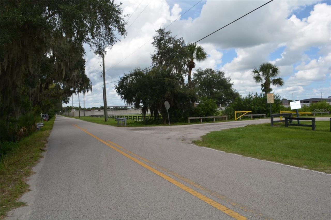 4045 Honey Bee Pt Road , Sanford, FL 32773 Photo