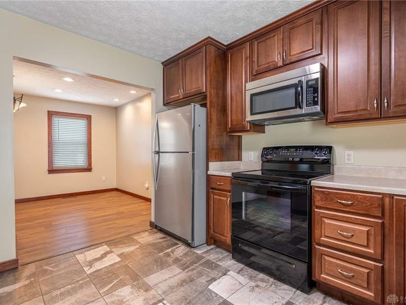 450 Columbus, Xenia, OH 45385 Photo 12