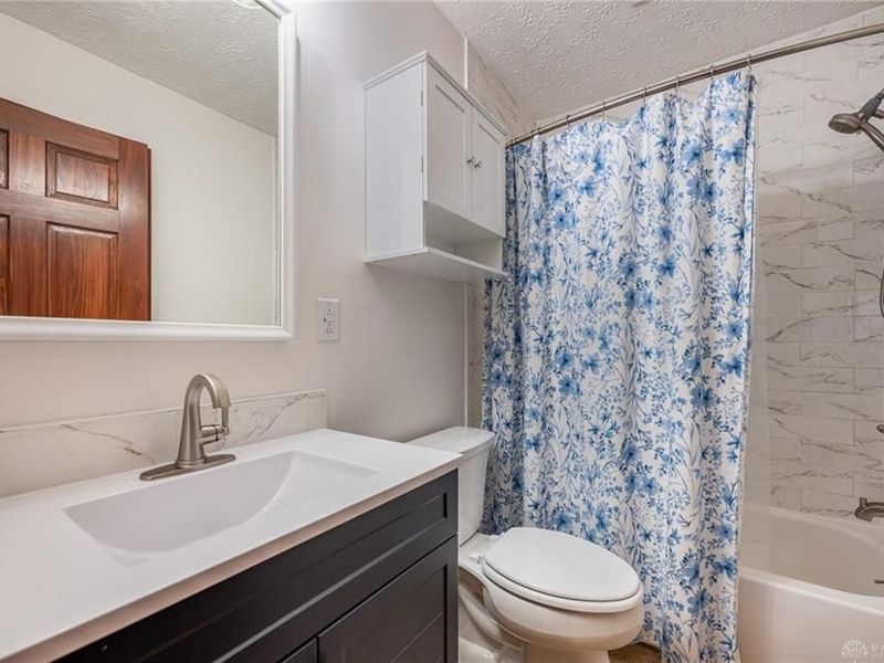 450 Columbus, Xenia, OH 45385 Photo 15