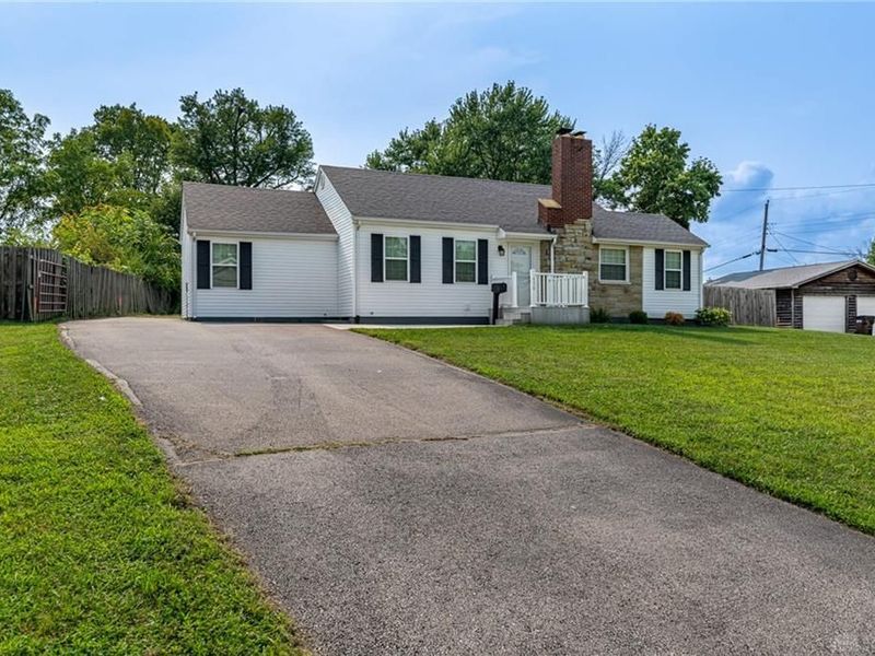 450 Columbus, Xenia, OH 45385 Photo 3