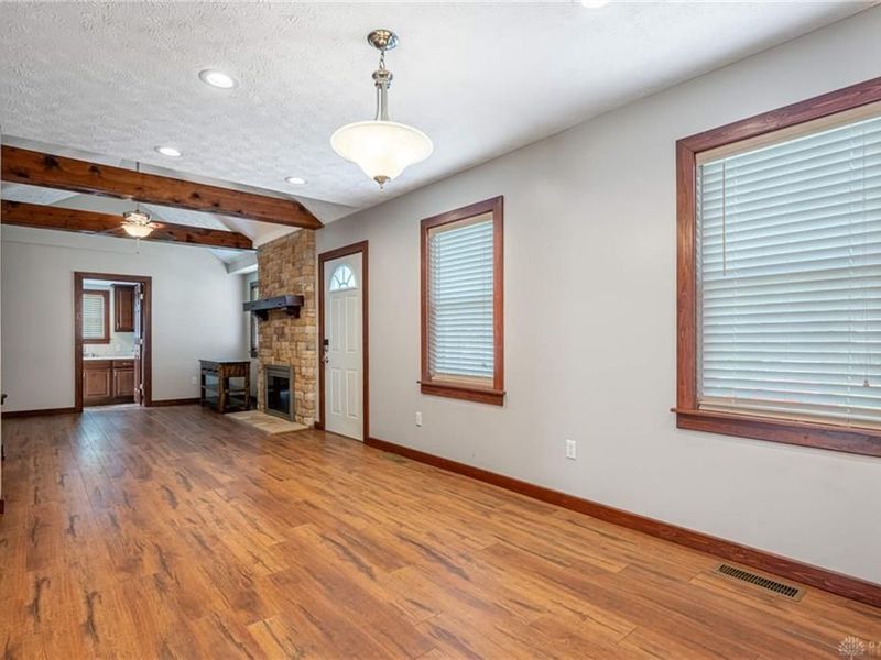 450 Columbus, Xenia, OH 45385 Photo 8