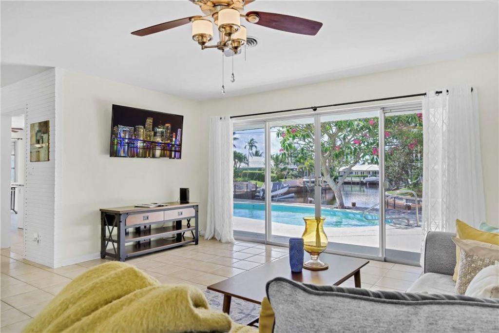 840 SW 7th Street, Boca Raton, FL 33486 Photo