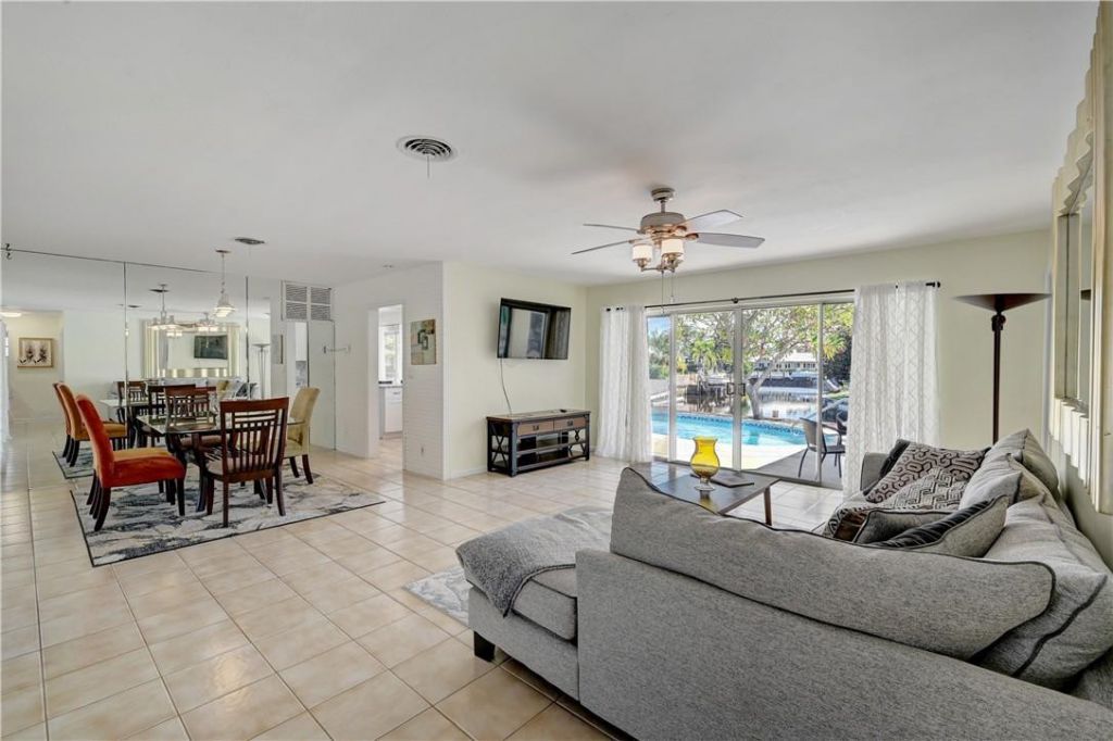 840 SW 7th Street, Boca Raton, FL 33486 Photo