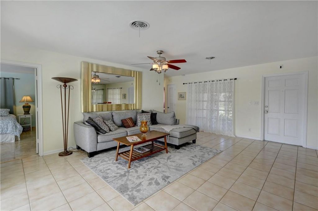 840 SW 7th Street, Boca Raton, FL 33486 Photo