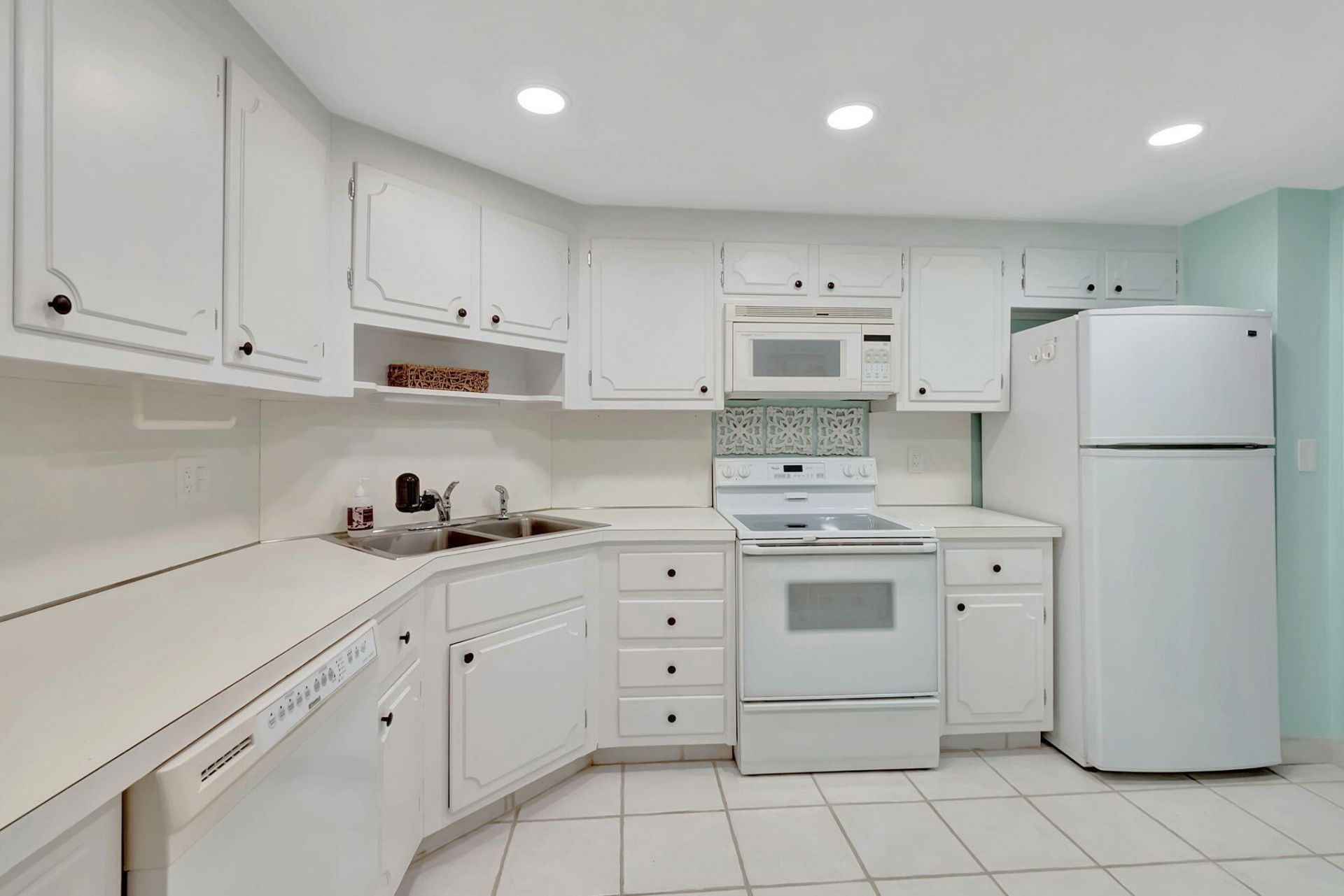 1000 Lowry Street, Unit 1F, Delray Beach, FL 33483 Photo