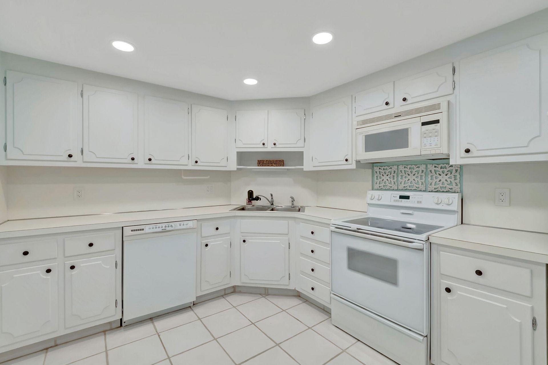 1000 Lowry Street, Unit 1F, Delray Beach, FL 33483 Photo