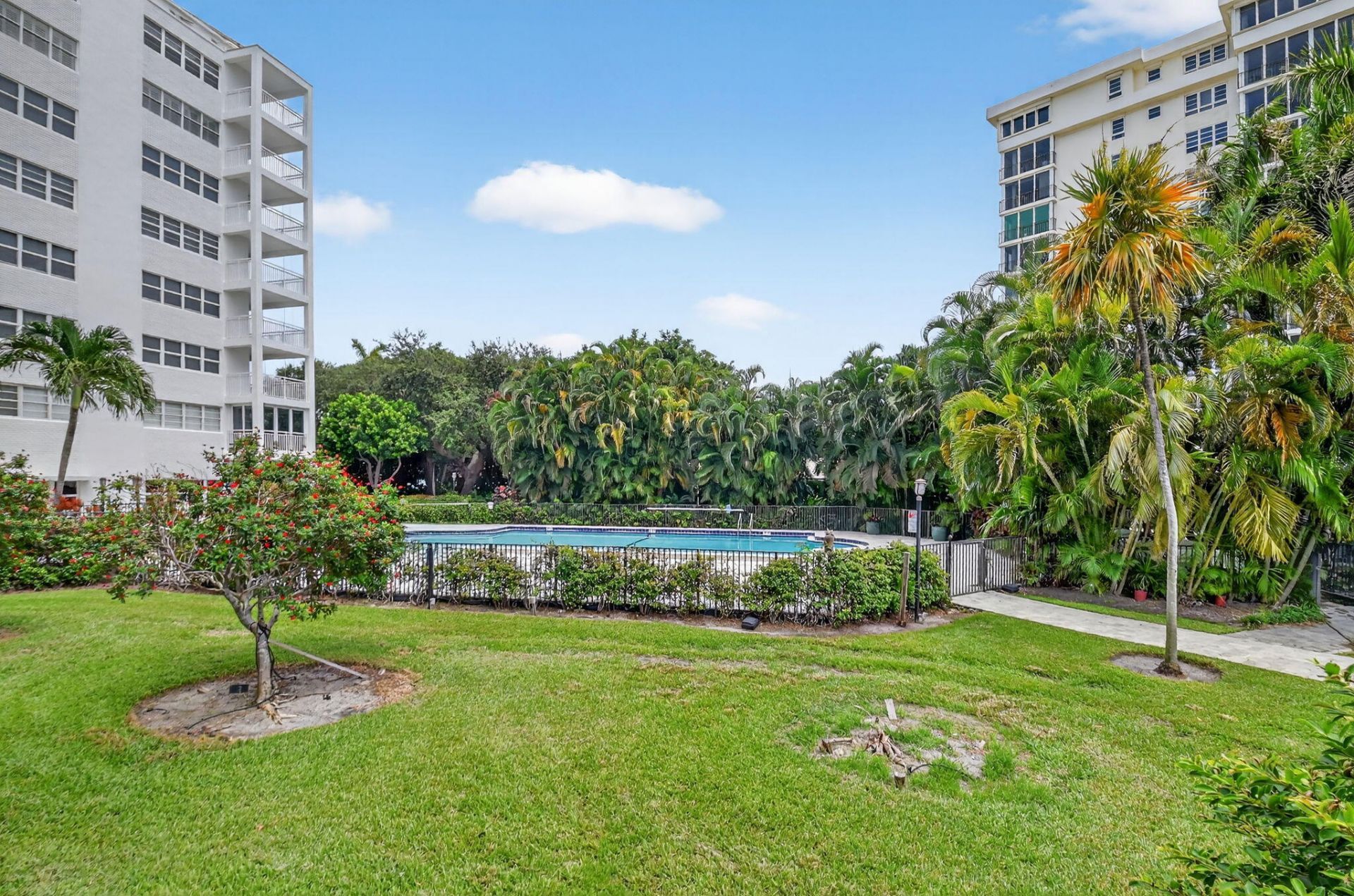 1000 Lowry Street, Unit 1F, Delray Beach, FL 33483 Photo