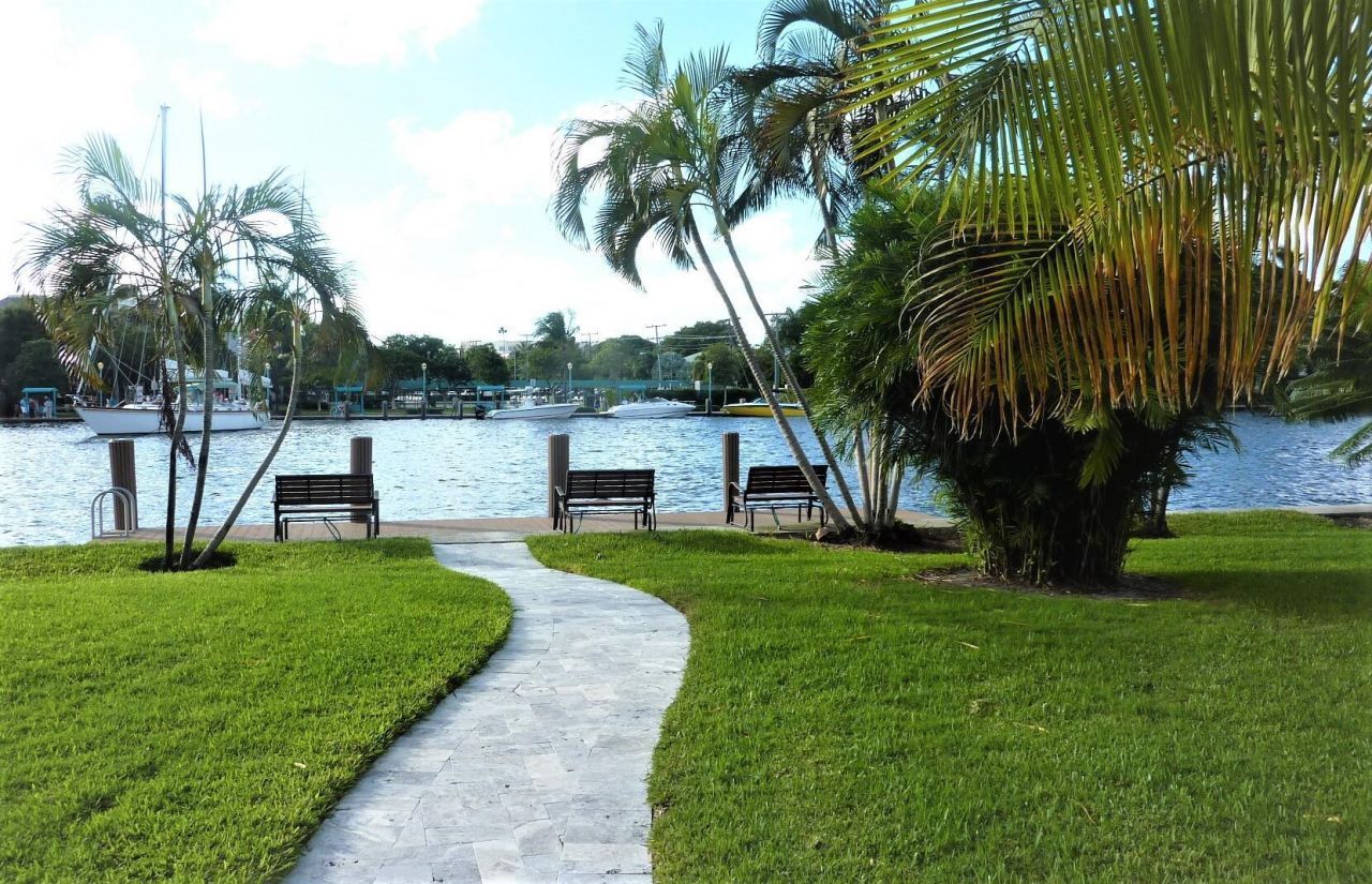 1000 Lowry Street, Unit 1F, Delray Beach, FL 33483 Photo