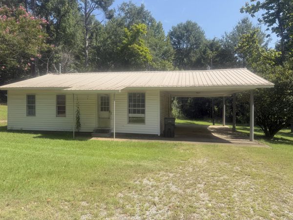 768 Temperance Hill Cr., Potts Camp, MS 38659