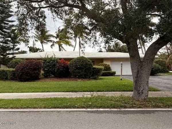 2600 NE 36th Street , Lighthouse Point, FL 33064