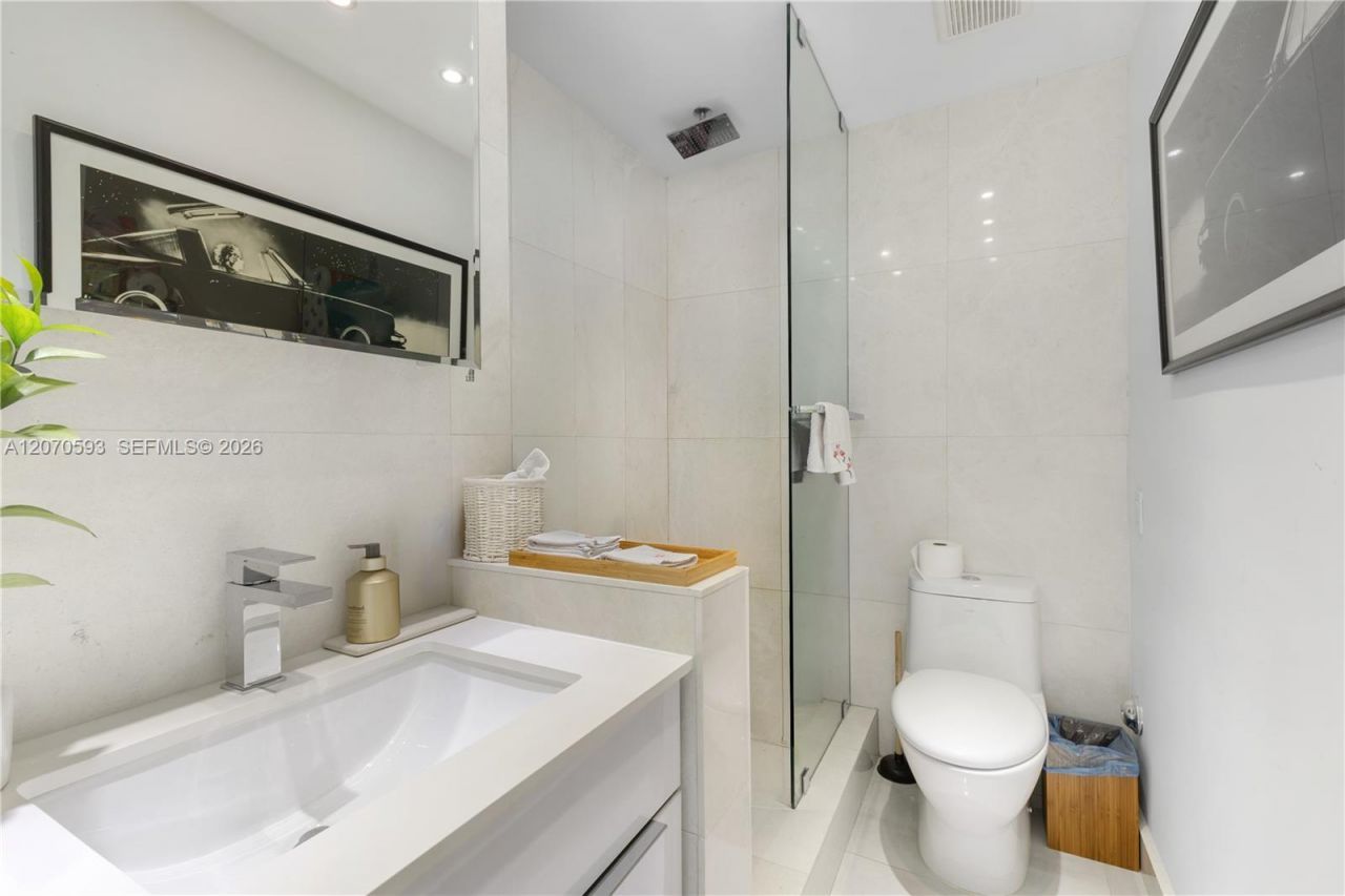 3 Island Ave, Unit 14D, Miami Beach, FL 33139 Photo
