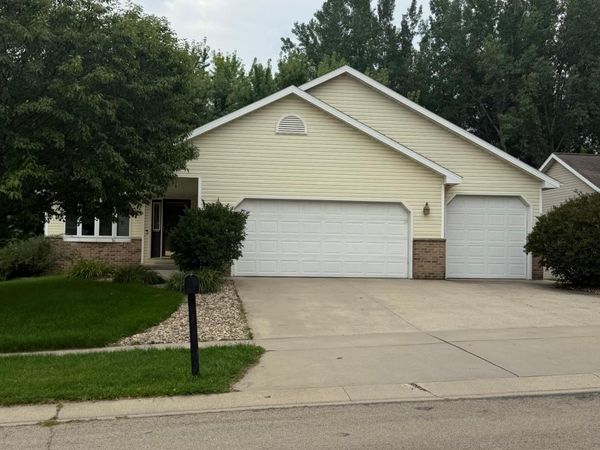 3514 42nd Street NW, Rochester, MN 55901