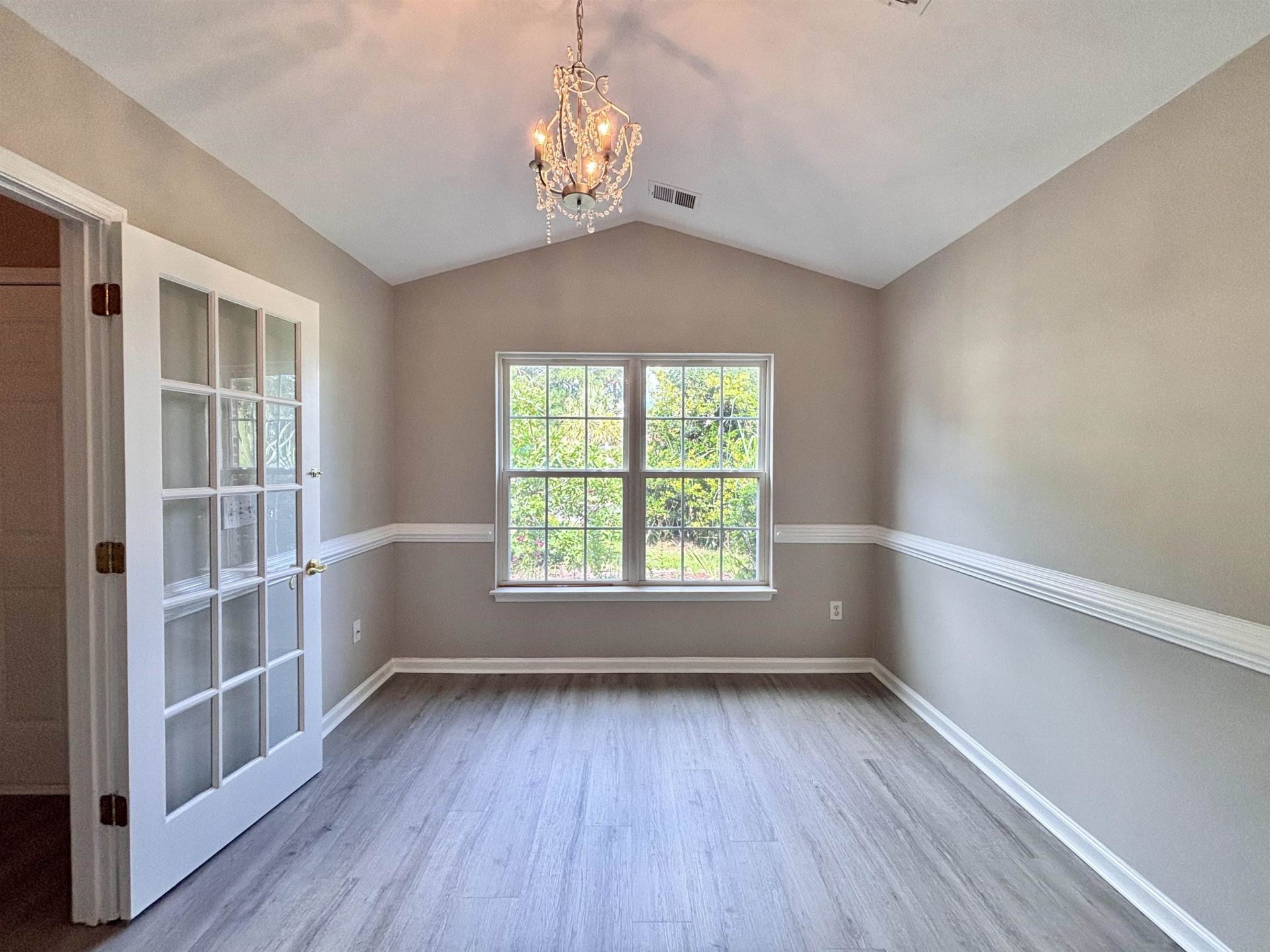 605 Needlerush Ct. Photo 35