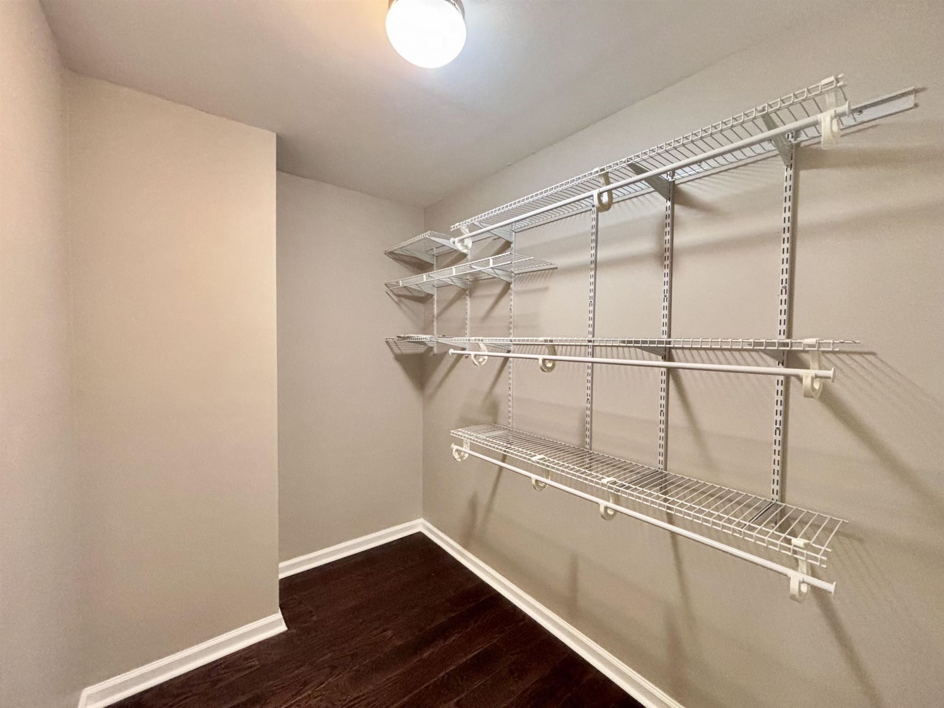 605 Needlerush Ct. Photo 44