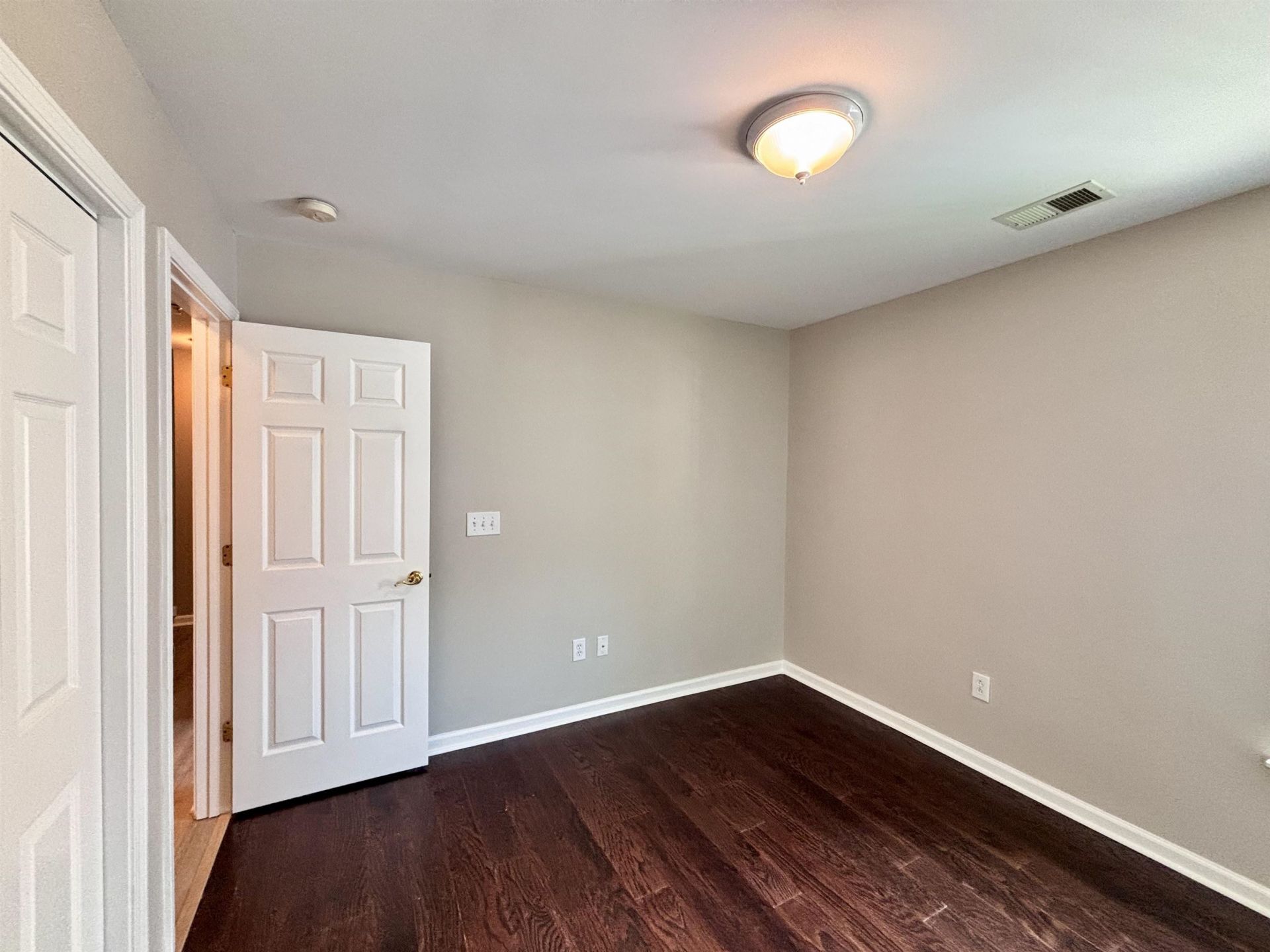 605 Needlerush Ct. Photo 58