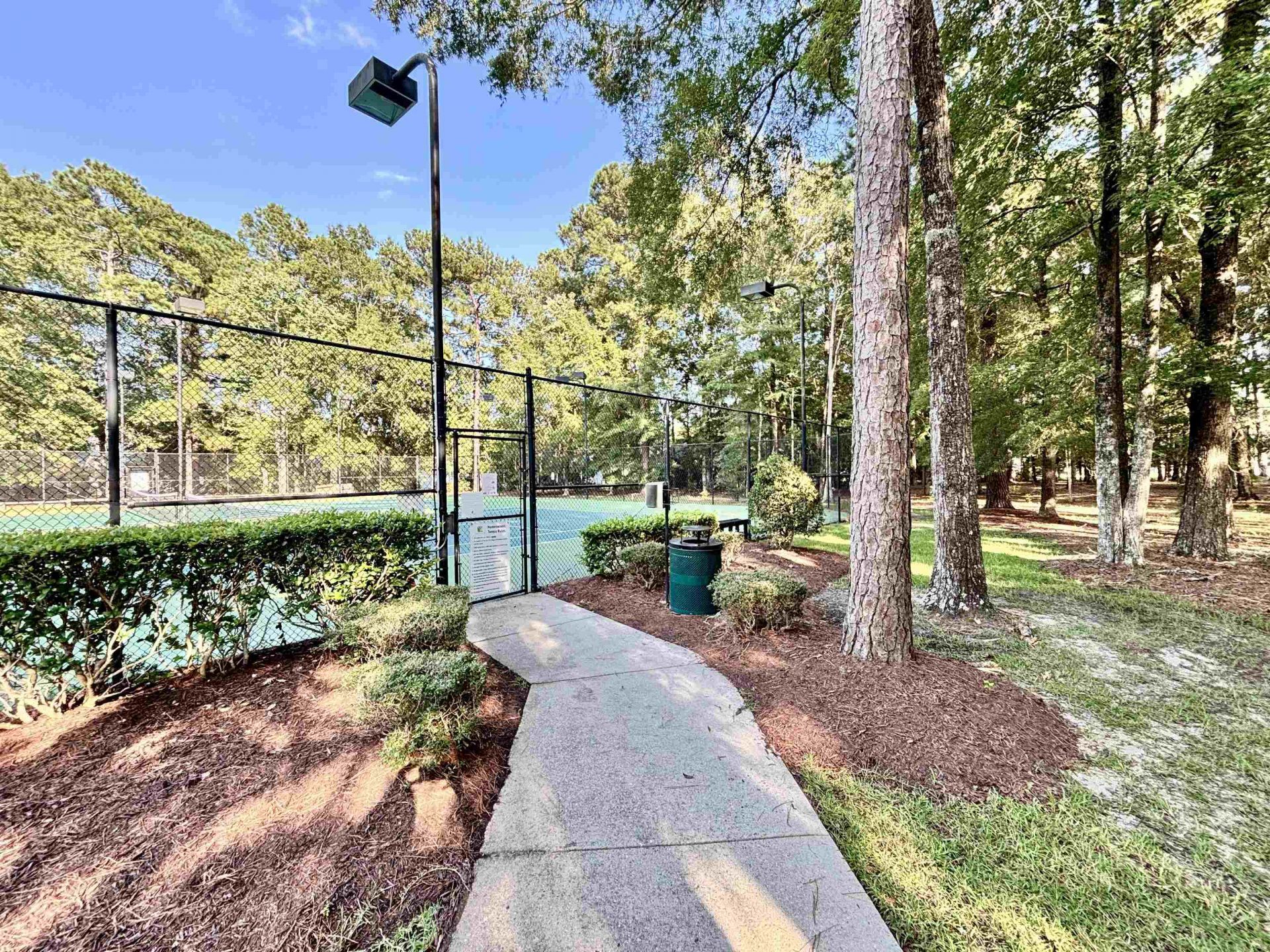 605 Needlerush Ct. Photo 81