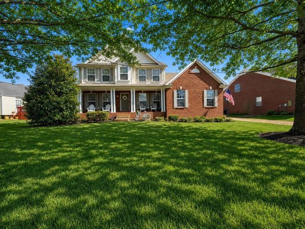 1902 Baileys Trace Dr , Spring Hill, TN 37174